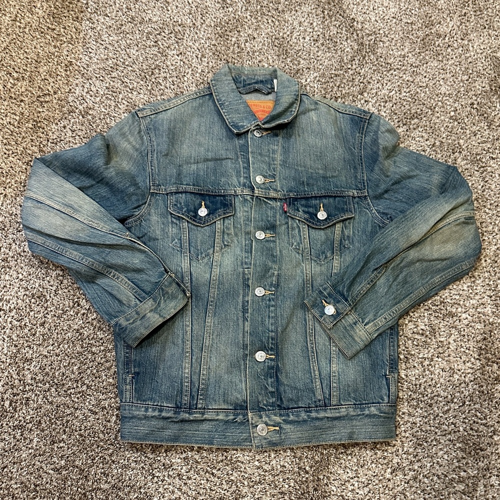 Levi Strauss Women's Size Small Buttoned Blue Denim Jean Jacket